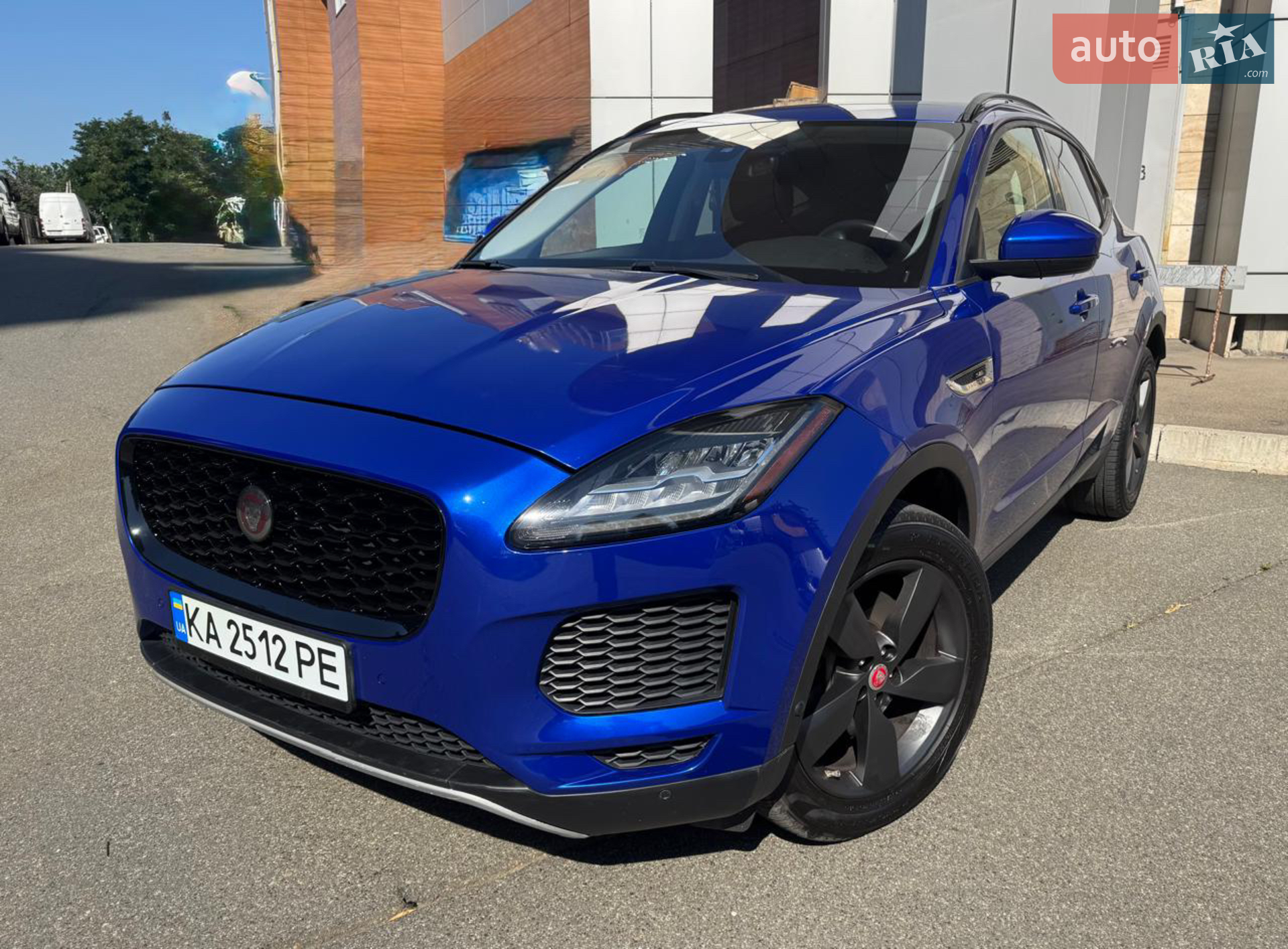 2018 Jaguar E-Pace - мініатюра 2