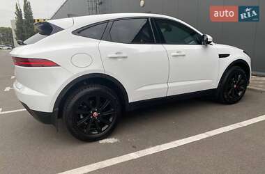 Позашляховик / Кросовер Jaguar E-Pace 2018 в 