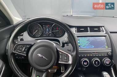 Позашляховик / Кросовер Jaguar E-Pace 2018 в 