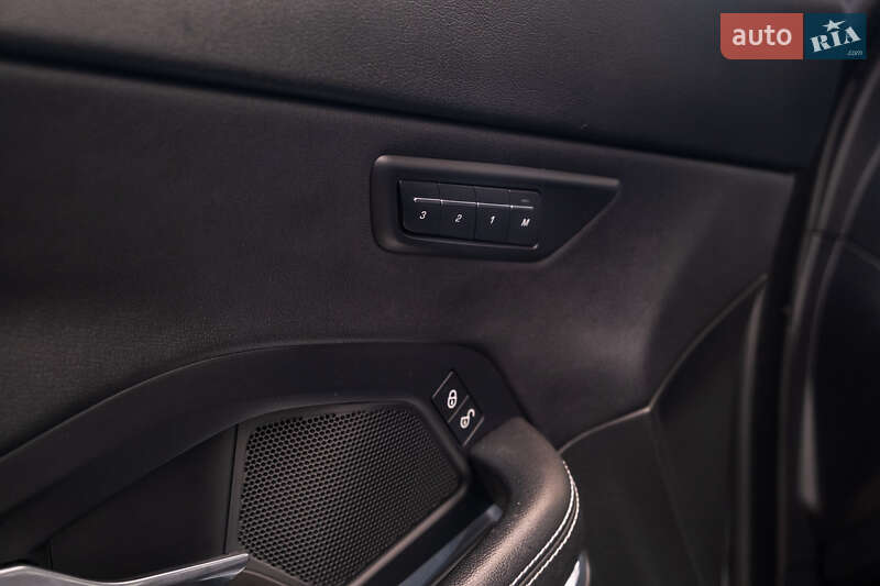 Внедорожник / Кроссовер Jaguar E-Pace 2019 в Ирпене