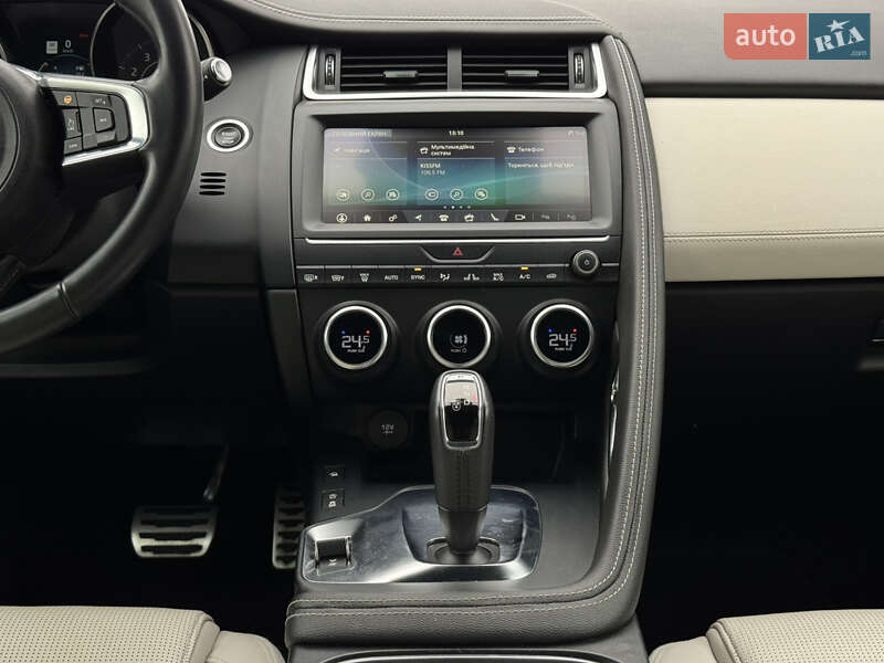 Позашляховик / Кросовер Jaguar E-Pace 2019 в Києві