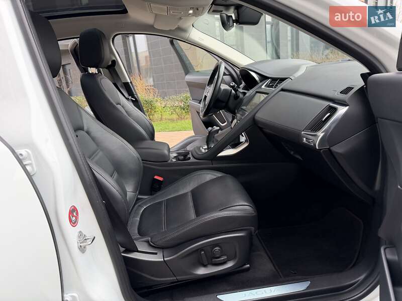 Внедорожник / Кроссовер Jaguar E-Pace 2020 в Киеве