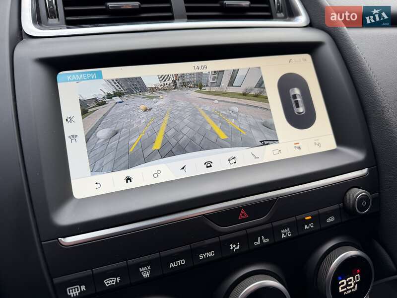 Внедорожник / Кроссовер Jaguar E-Pace 2020 в Киеве