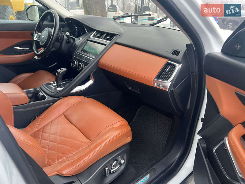 Позашляховик / Кросовер Jaguar E-Pace 2019 в Тернополі