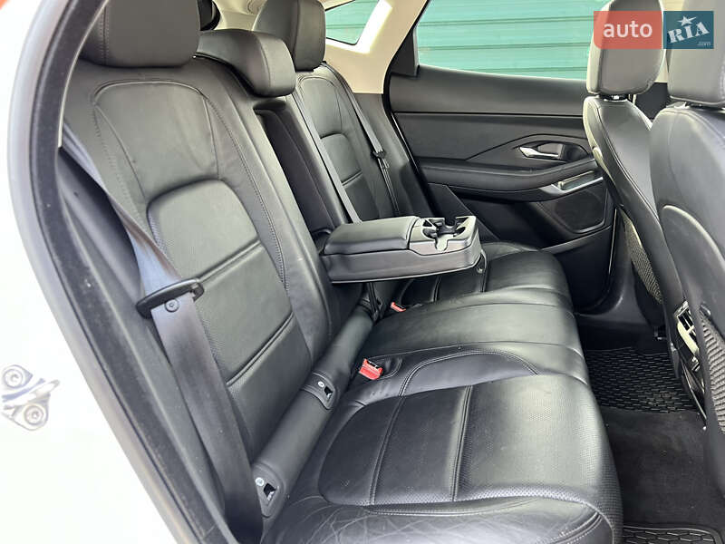 Внедорожник / Кроссовер Jaguar E-Pace 2019 в Киеве фото 52 Внедорожник / Кроссовер Jaguar E-Pace 2019 в Киеве