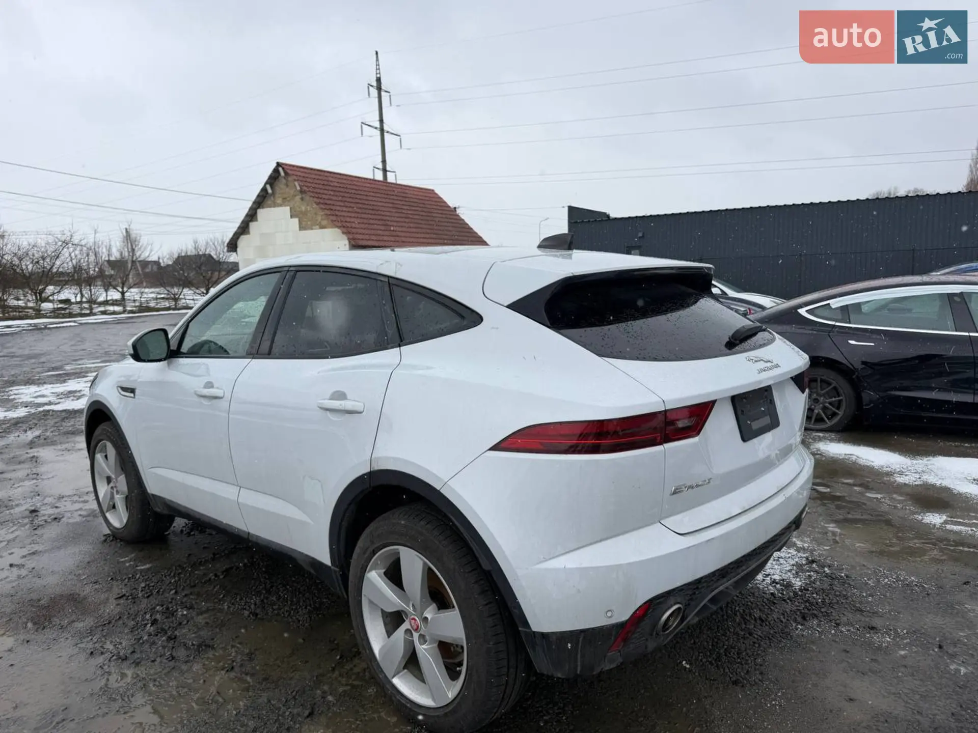 2019 Jaguar E-Pace - мініатюра 2