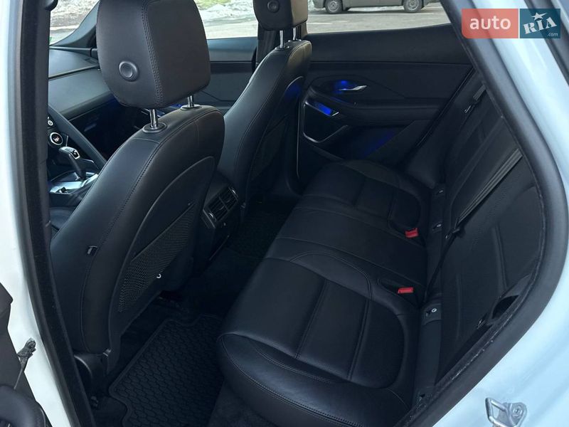 Внедорожник / Кроссовер Jaguar E-Pace 2019 в Киеве