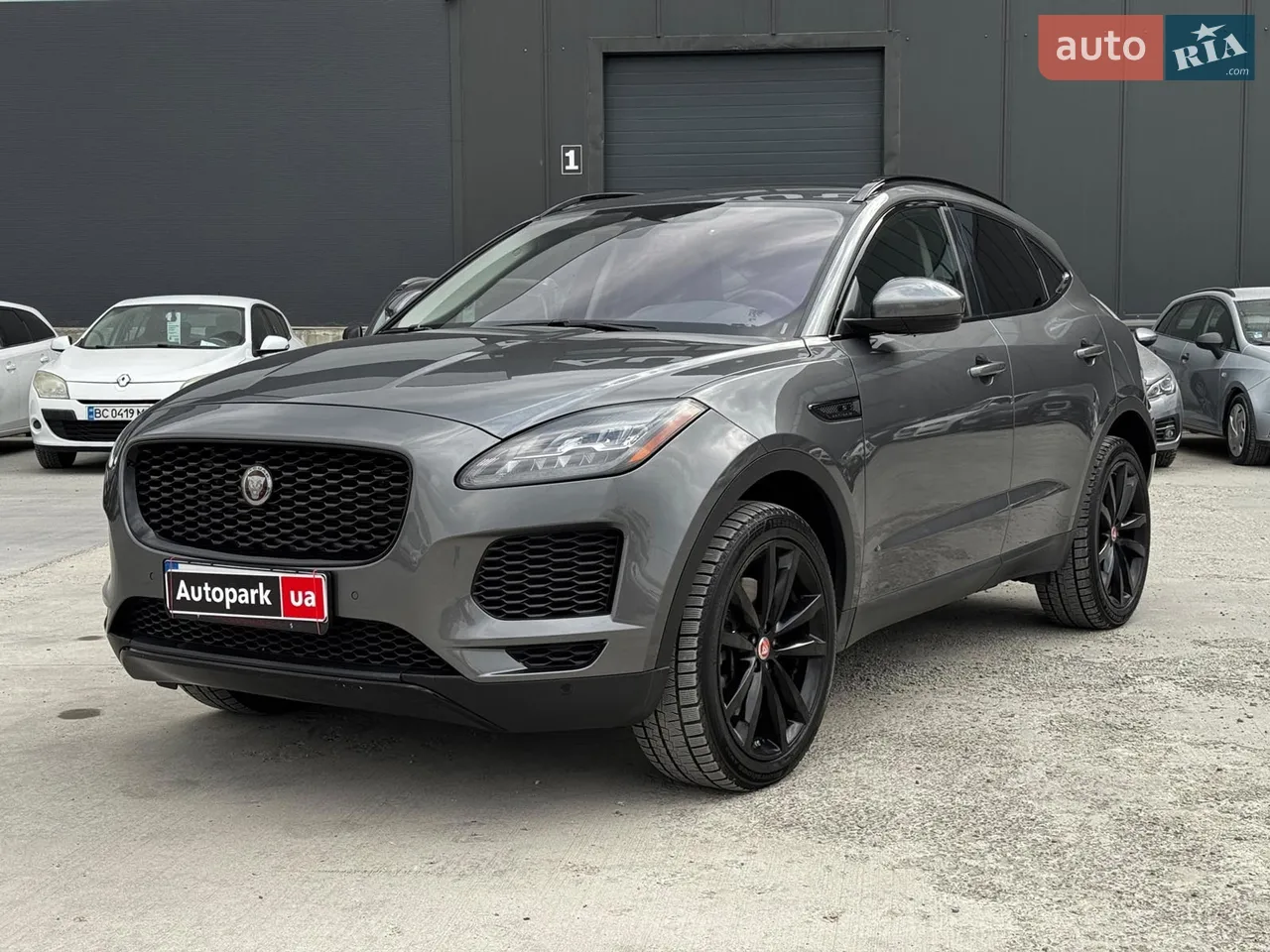 2017 Jaguar E-Pace - мініатюра 10