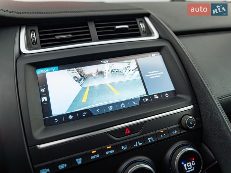 Внедорожник / Кроссовер Jaguar E-Pace 2019 в Киеве