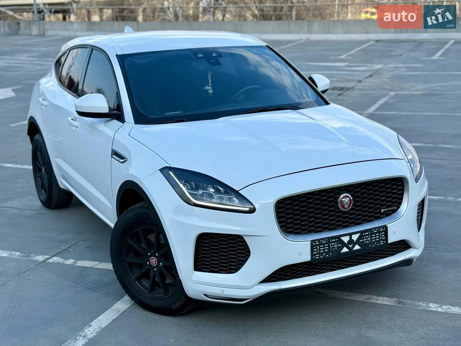 2019 Jaguar E-Pace - мініатюра 4