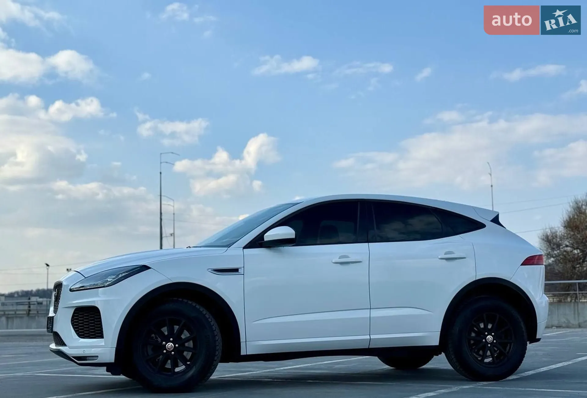 2019 Jaguar E-Pace - мініатюра 19