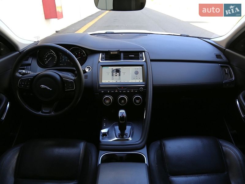 Внедорожник / Кроссовер Jaguar E-Pace 2019 в Киеве