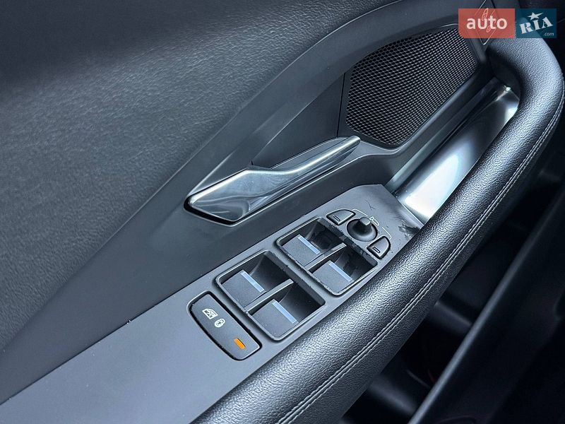 Внедорожник / Кроссовер Jaguar E-Pace 2020 в Киеве