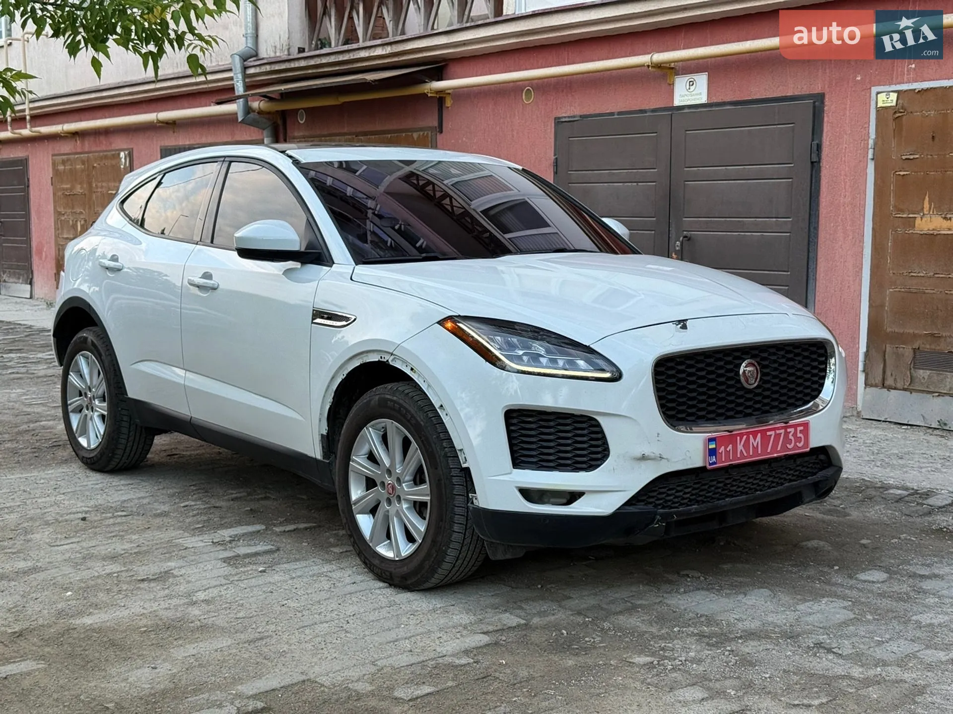 2019 Jaguar E-Pace - мініатюра 3