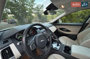 Позашляховик / Кросовер Jaguar E-Pace 2019 в Івано-Франківську