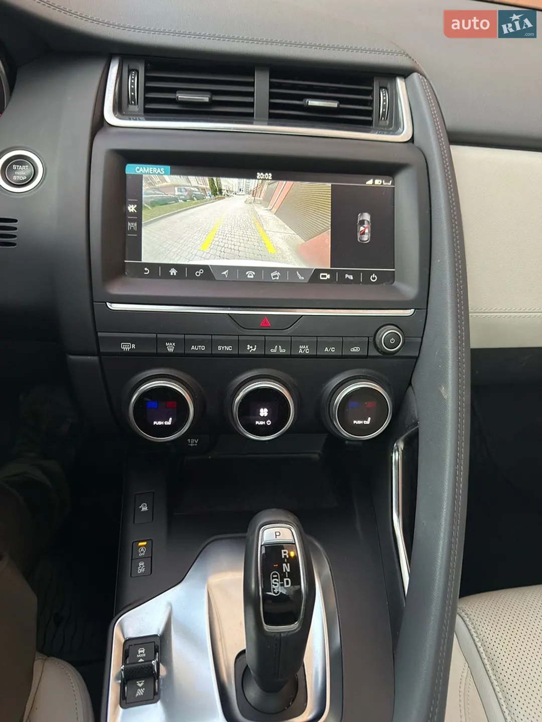 2019 Jaguar E-Pace - мініатюра 28