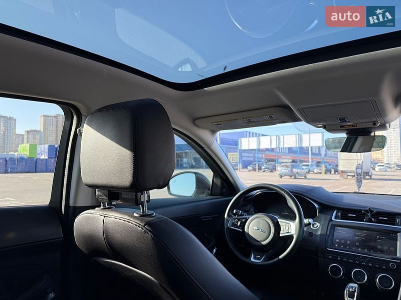 Внедорожник / Кроссовер Jaguar E-Pace 2019 в Киеве