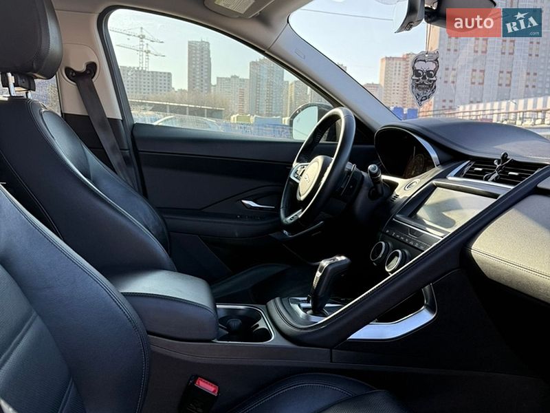 Внедорожник / Кроссовер Jaguar E-Pace 2019 в Киеве