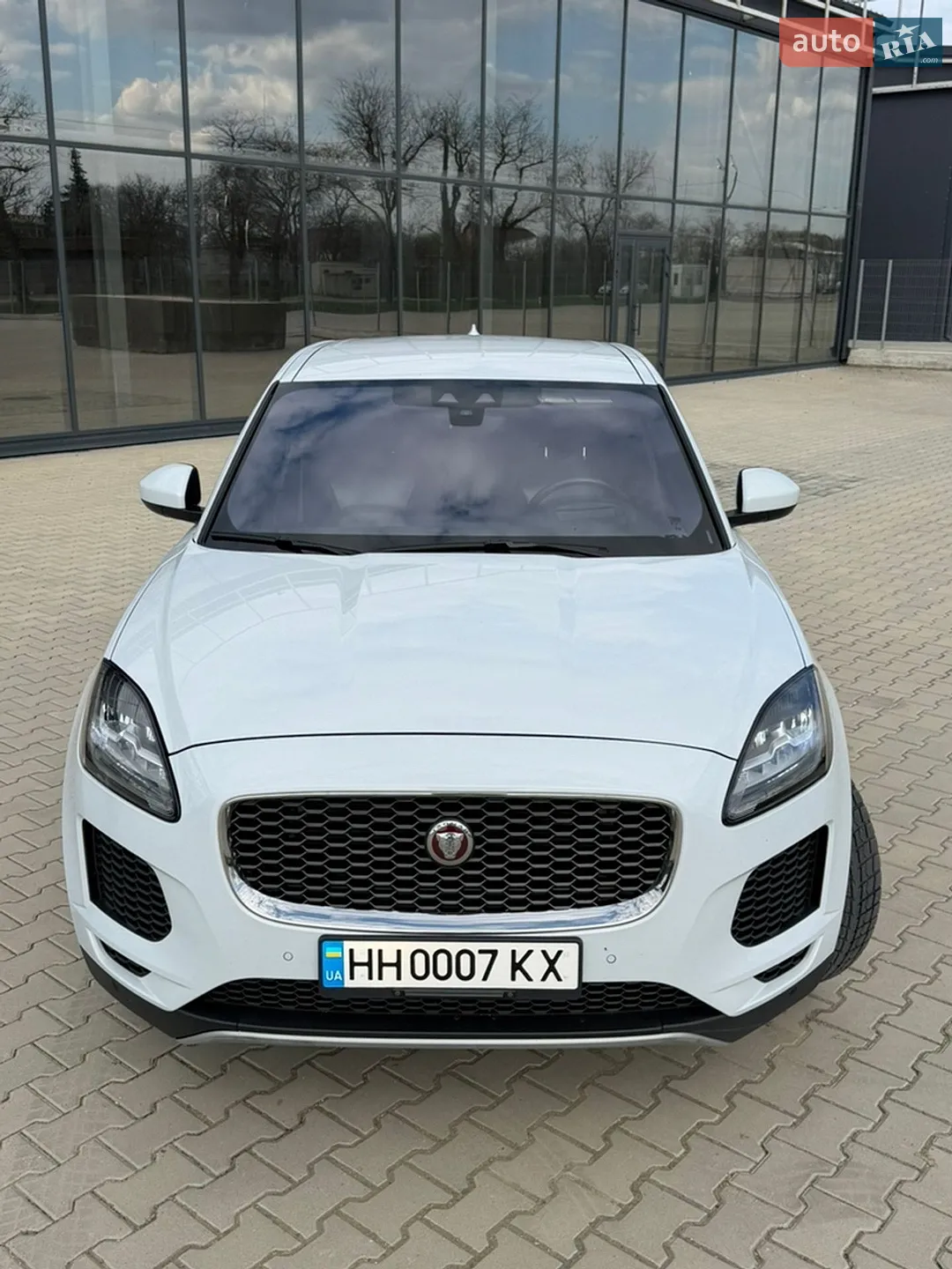 2017 Jaguar E-Pace - мініатюра 4