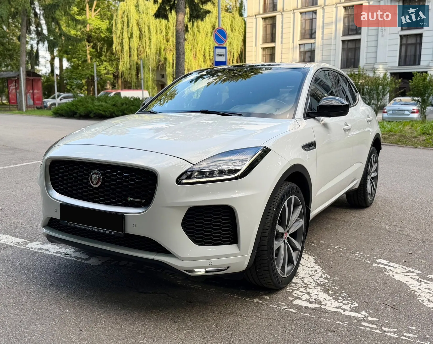 2020 Jaguar E-Pace - мініатюра 3