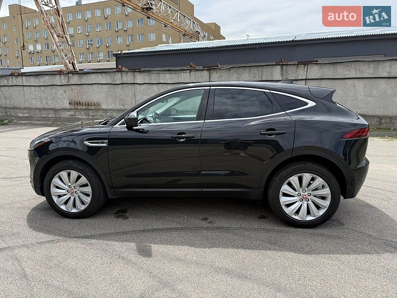 Позашляховик / Кросовер Jaguar E-Pace 2019 в Києві