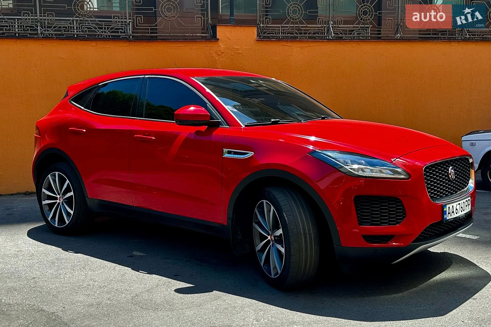 2018 Jaguar E-Pace - мініатюра 5