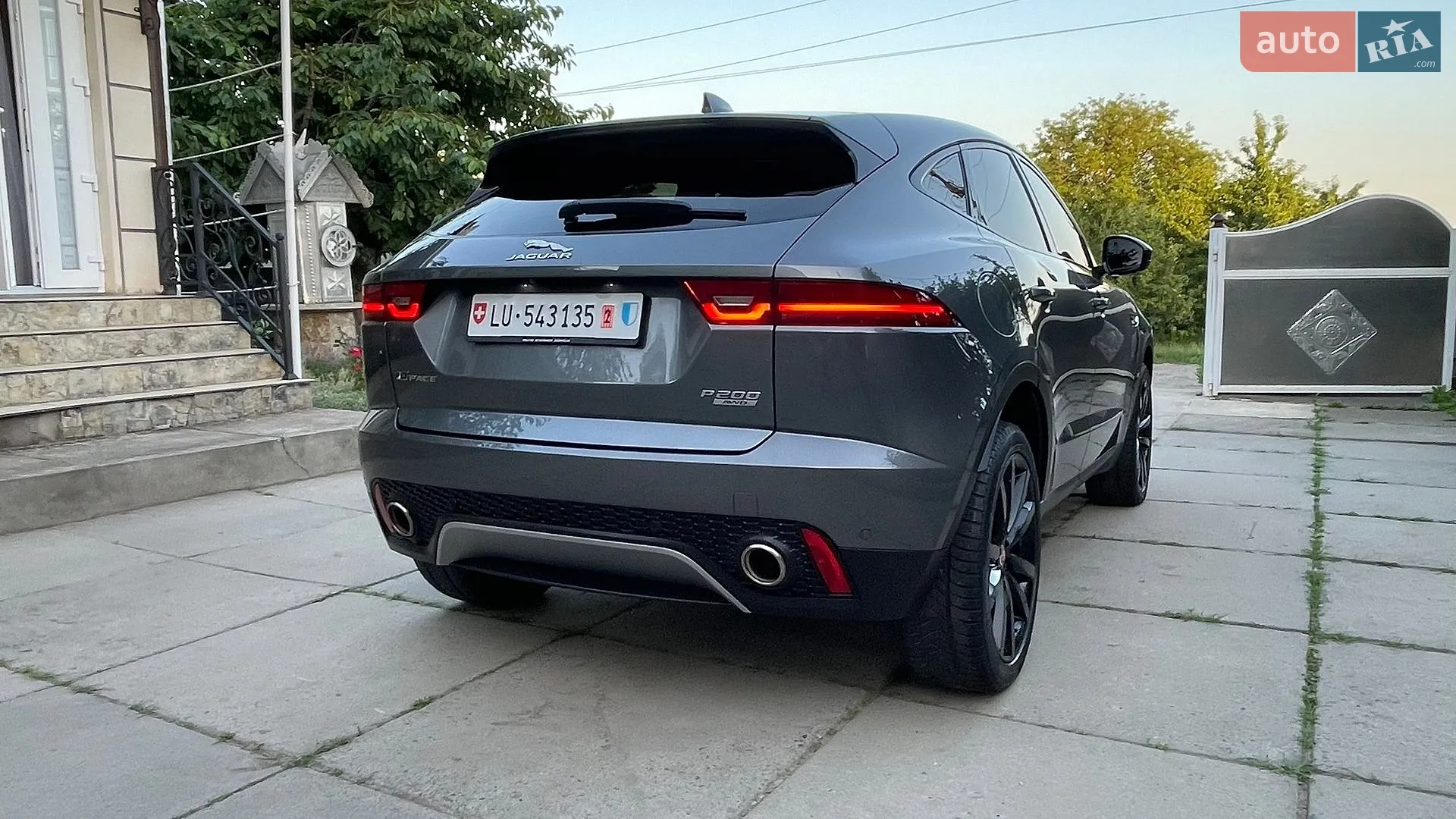 2019 Jaguar E-Pace - мініатюра 32