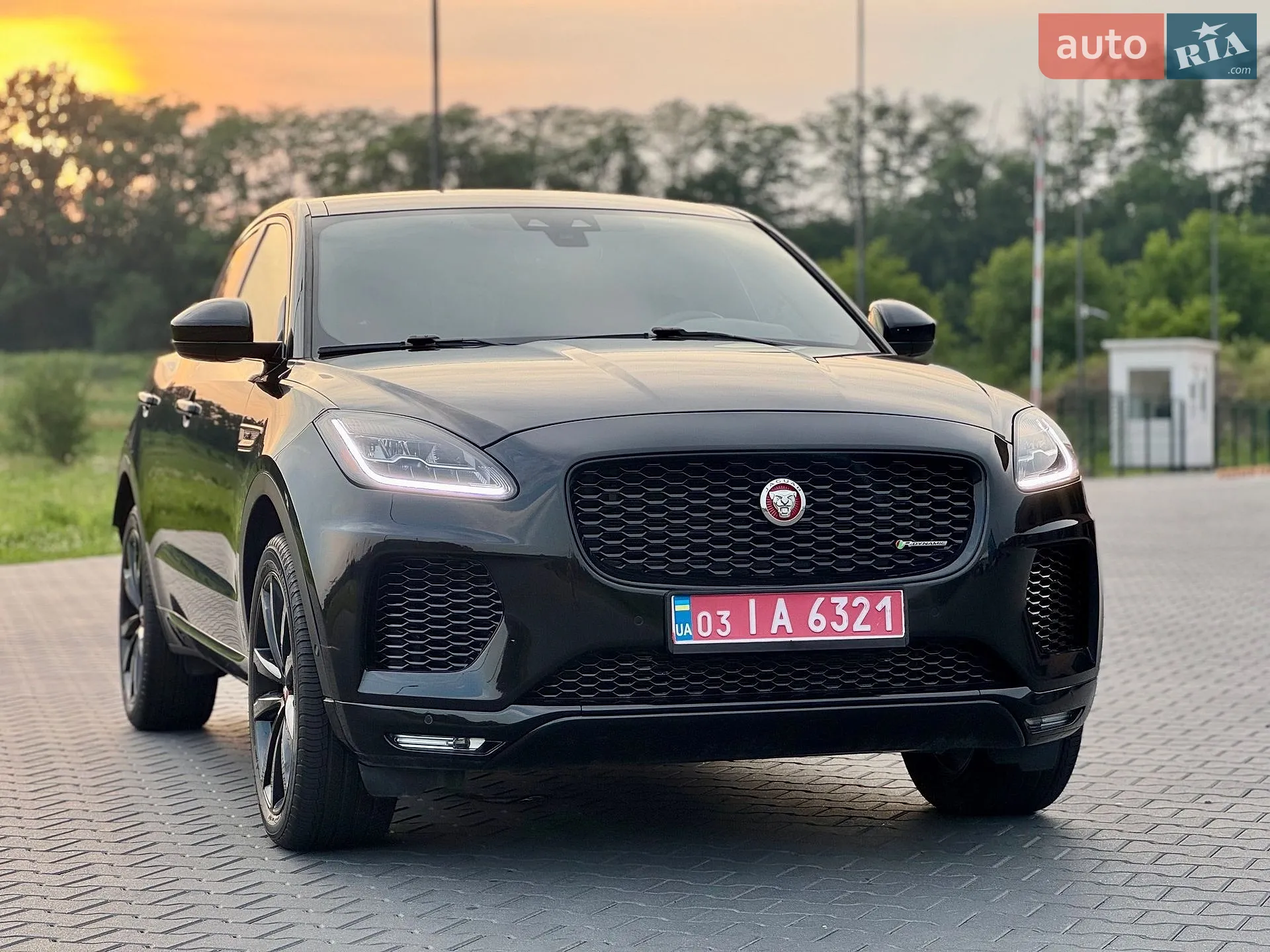 2019 Jaguar E-Pace - мініатюра 10