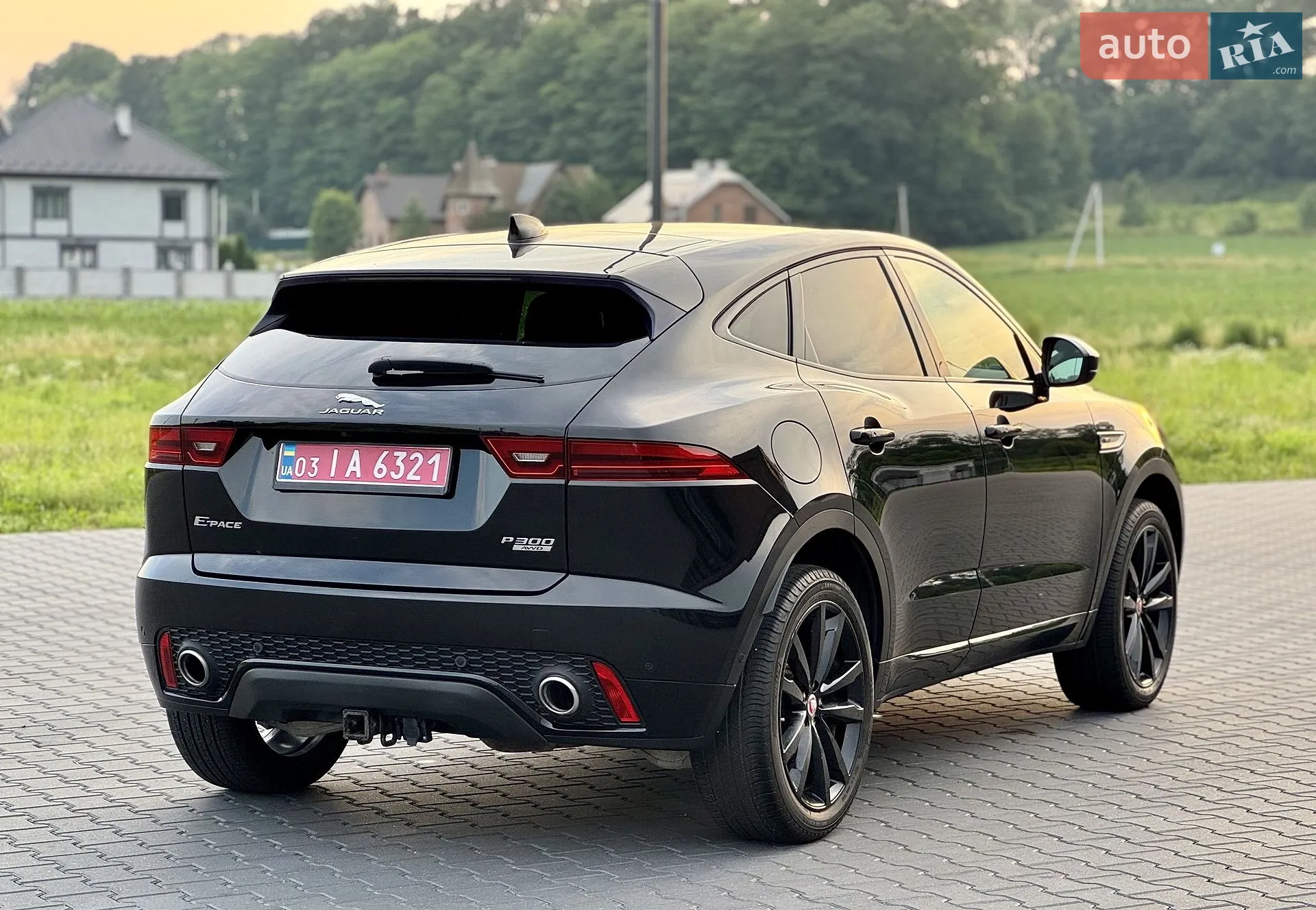 2019 Jaguar E-Pace - мініатюра 18