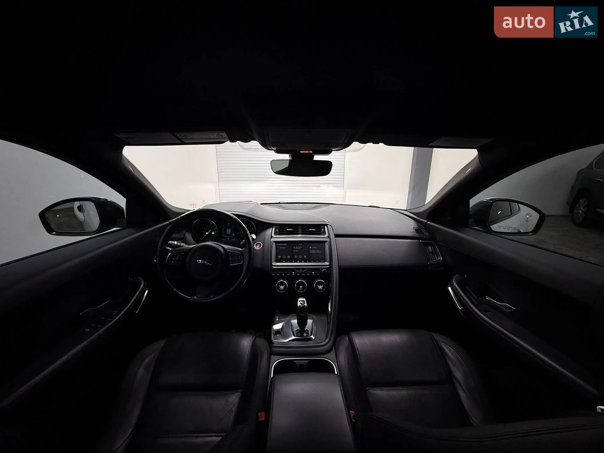 2017 Jaguar E-Pace - мініатюра 8