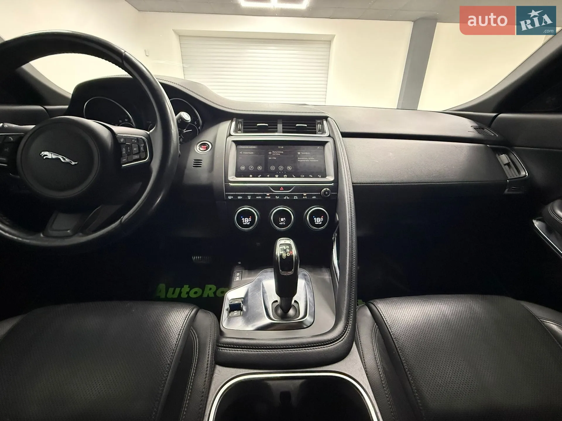 2017 Jaguar E-Pace - мініатюра 15