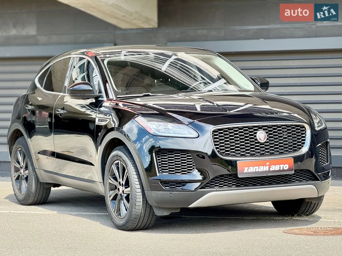 2018 Jaguar E-Pace - мініатюра 3