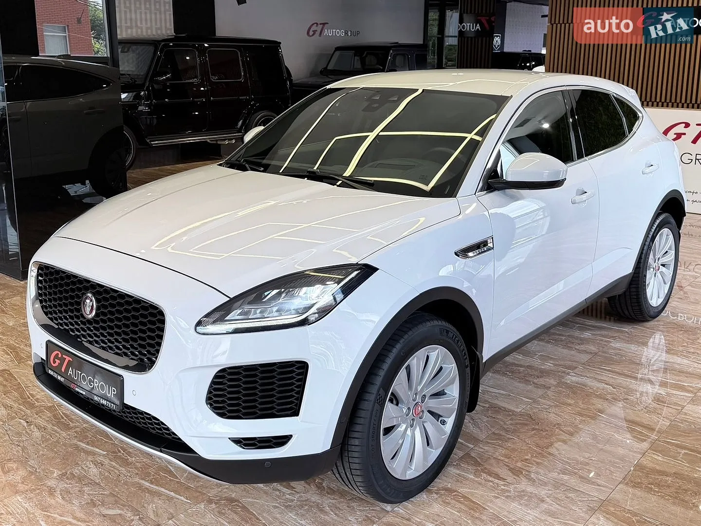 2017 Jaguar E-Pace - мініатюра 16