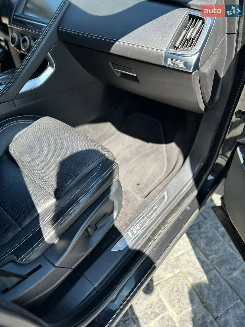 2018 Jaguar E-Pace - мініатюра 26