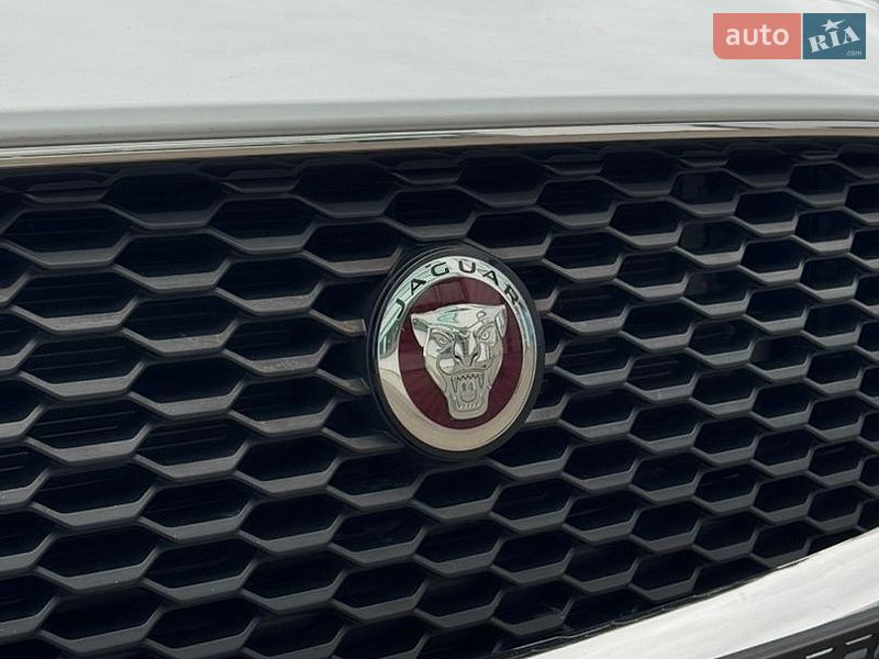 Внедорожник / Кроссовер Jaguar E-Pace 2018 в Киеве
