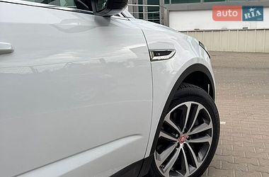 Внедорожник / Кроссовер Jaguar E-Pace 2018 в Киеве