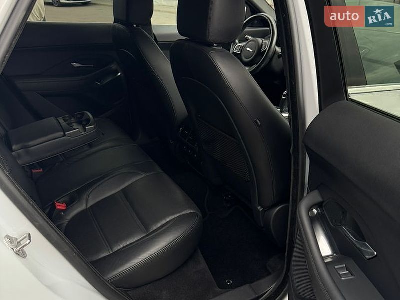 Внедорожник / Кроссовер Jaguar E-Pace 2018 в Киеве