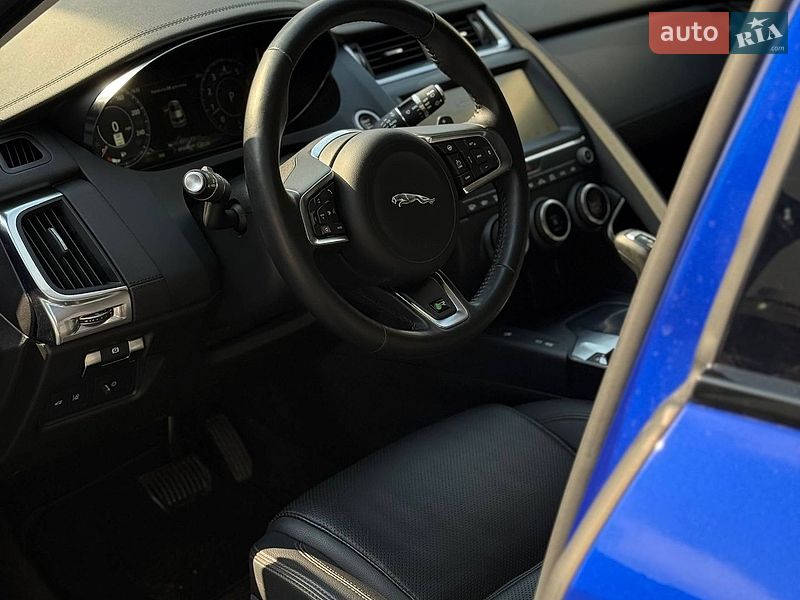 Внедорожник / Кроссовер Jaguar E-Pace 2018 в Черновцах