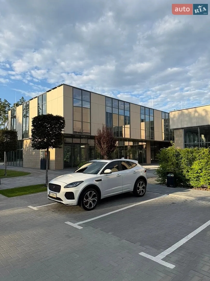 2018 Jaguar E-Pace - мініатюра 2