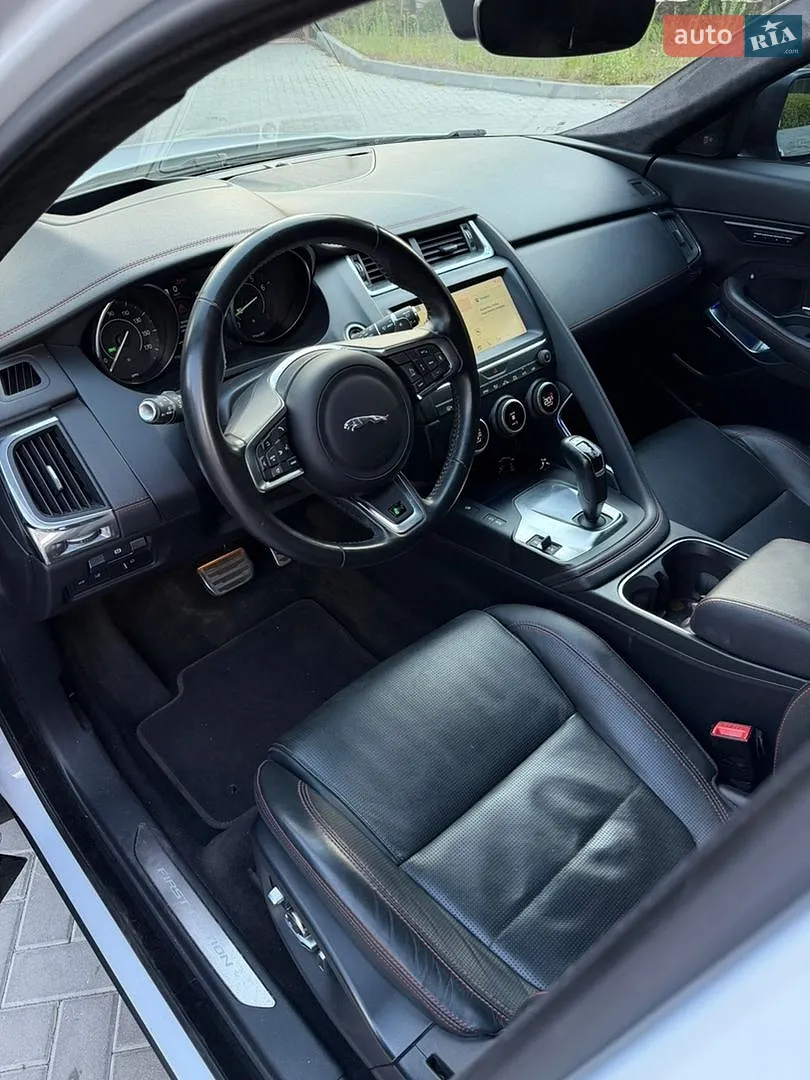 2018 Jaguar E-Pace - мініатюра 13