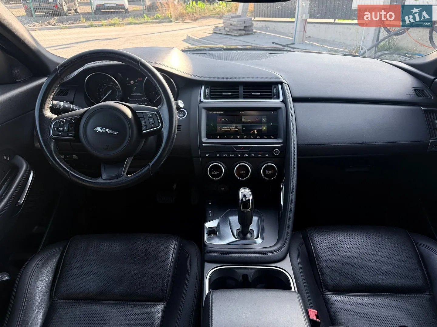 2018 Jaguar E-Pace - мініатюра 17