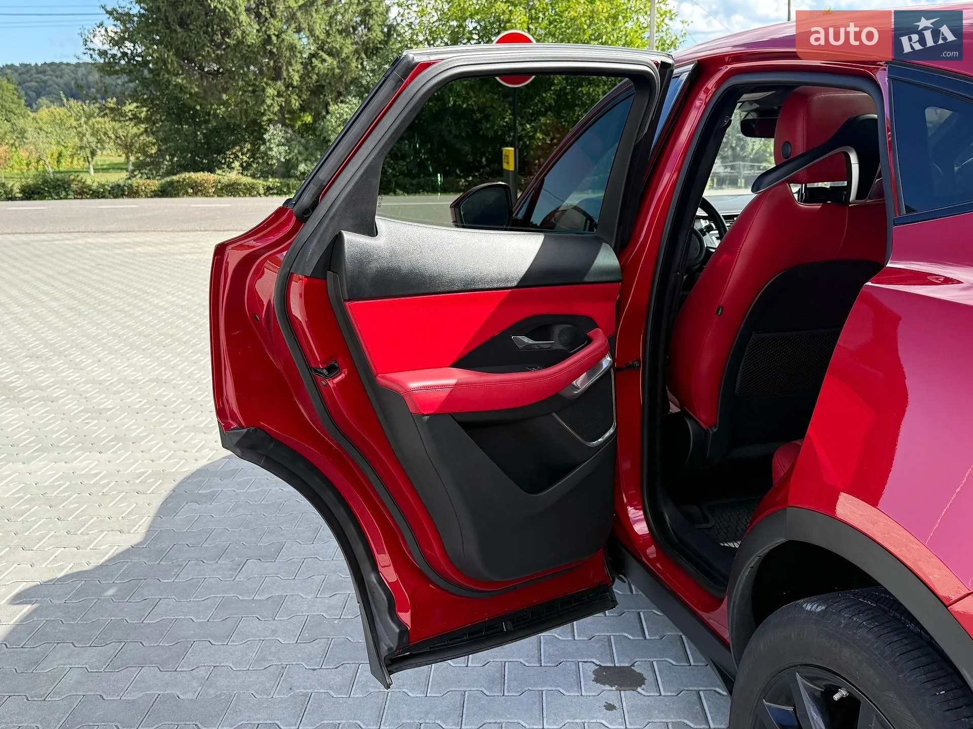 2020 Jaguar E-Pace - мініатюра 28