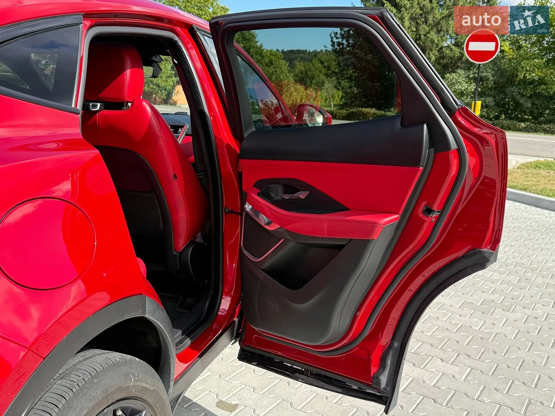 2020 Jaguar E-Pace - мініатюра 34