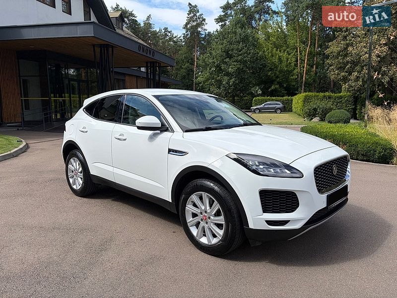 Позашляховик / Кросовер Jaguar E-Pace 2020 в Києві