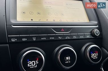 Внедорожник / Кроссовер Jaguar E-Pace 2018 в Львове фото 19 Внедорожник / Кроссовер Jaguar E-Pace 2018 в Львове