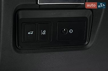 Внедорожник / Кроссовер Jaguar E-Pace 2018 в Львове фото 25 Внедорожник / Кроссовер Jaguar E-Pace 2018 в Львове