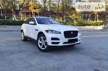 Позашляховик / Кросовер Jaguar F-Pace 2017 в 