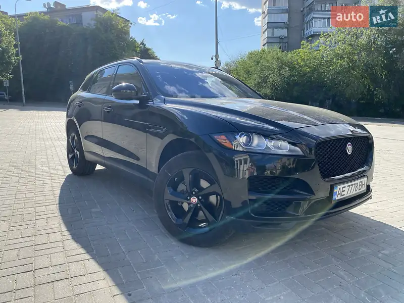 Jaguar F-Pace