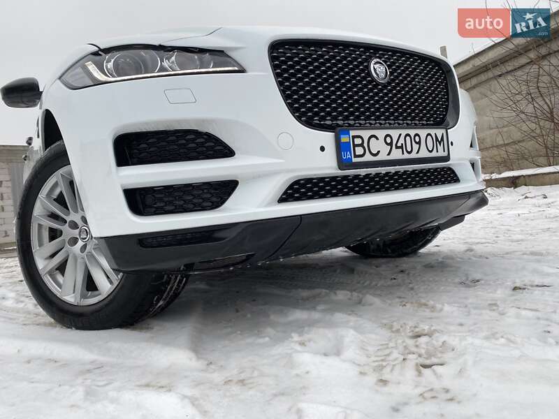 Внедорожник / Кроссовер Jaguar F-Pace 2016 в Киеве
