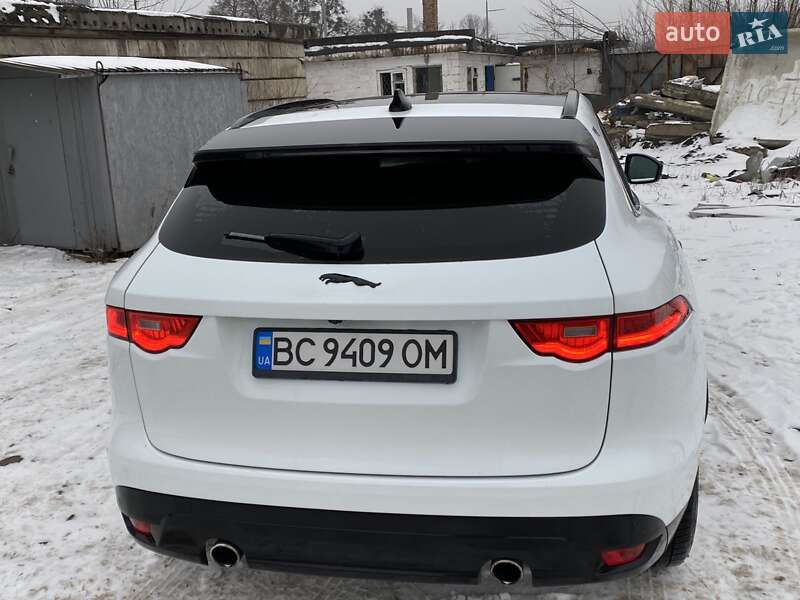 Внедорожник / Кроссовер Jaguar F-Pace 2016 в Киеве